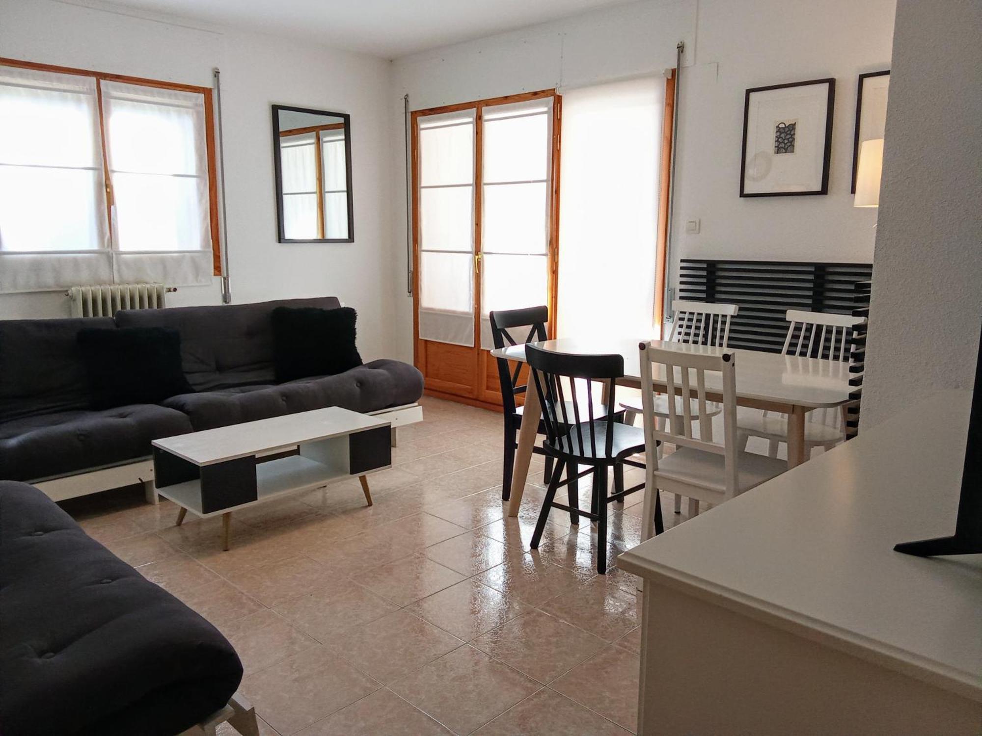 Tena Biescas Tourist Home ภายนอก รูปภาพ